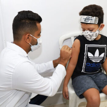 Aparecida  inicia vacinação contra a covid-19 para todas as crianças com mais de 5 anos