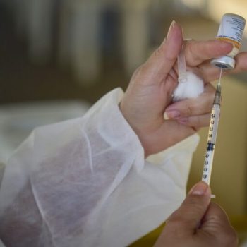 Covid-19: Aparecida continua com vacinação e testagem 