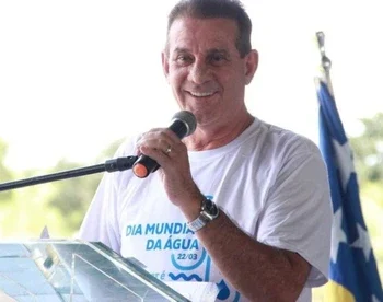 Coluna da Tainá Borela: Apesar de negar disputa ao governo, Vanderlan faz agenda de campanha, com carreata, no interior  
