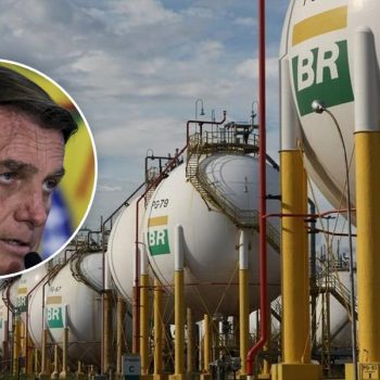 Bolsonaro propõe CPI da Petrobras e critica lucros da estatal 