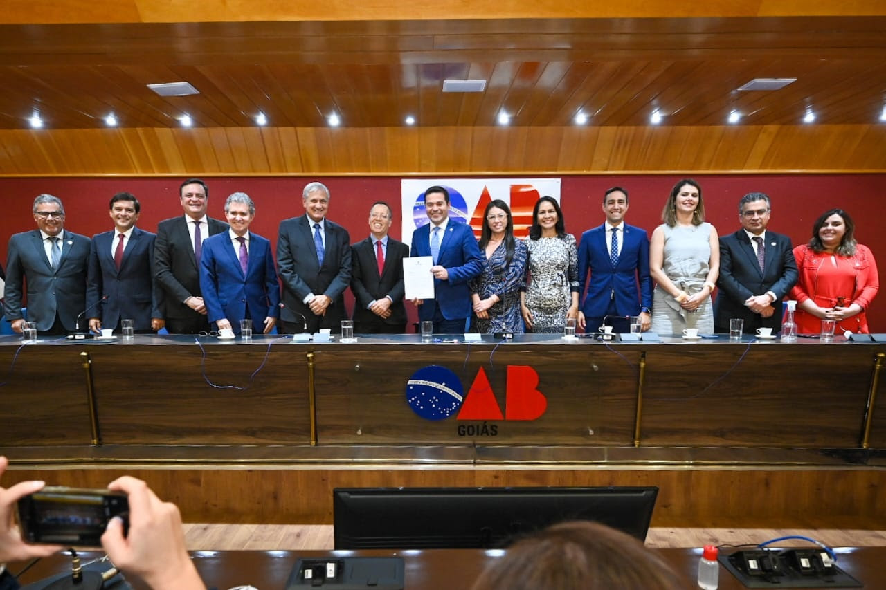 de desembargadores oriundos da advocacia, Carlos França